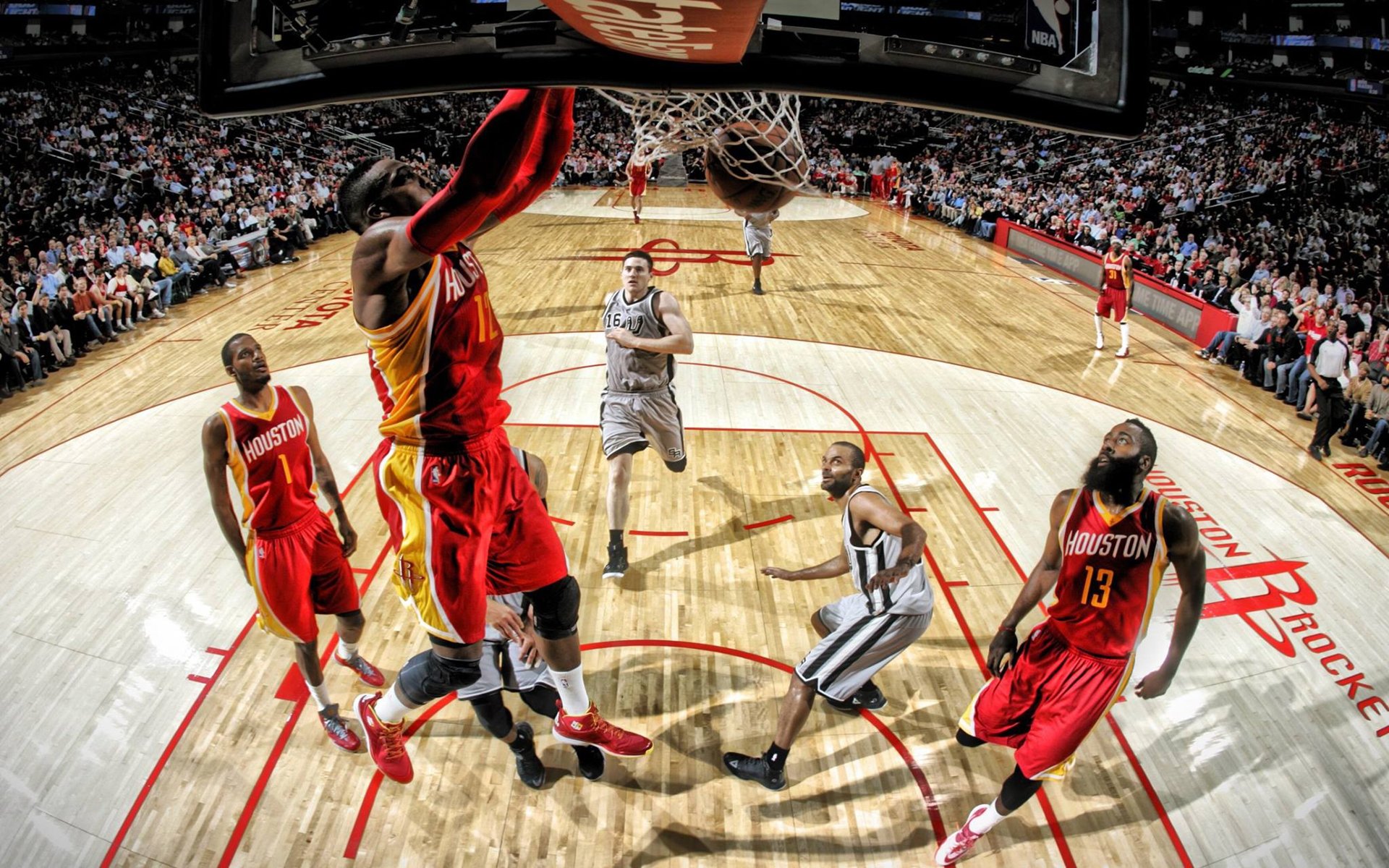 独一瞬，孙兴慜撕裂尤文铁壁，马竞大都会之夜铸就足坛唯一记忆
